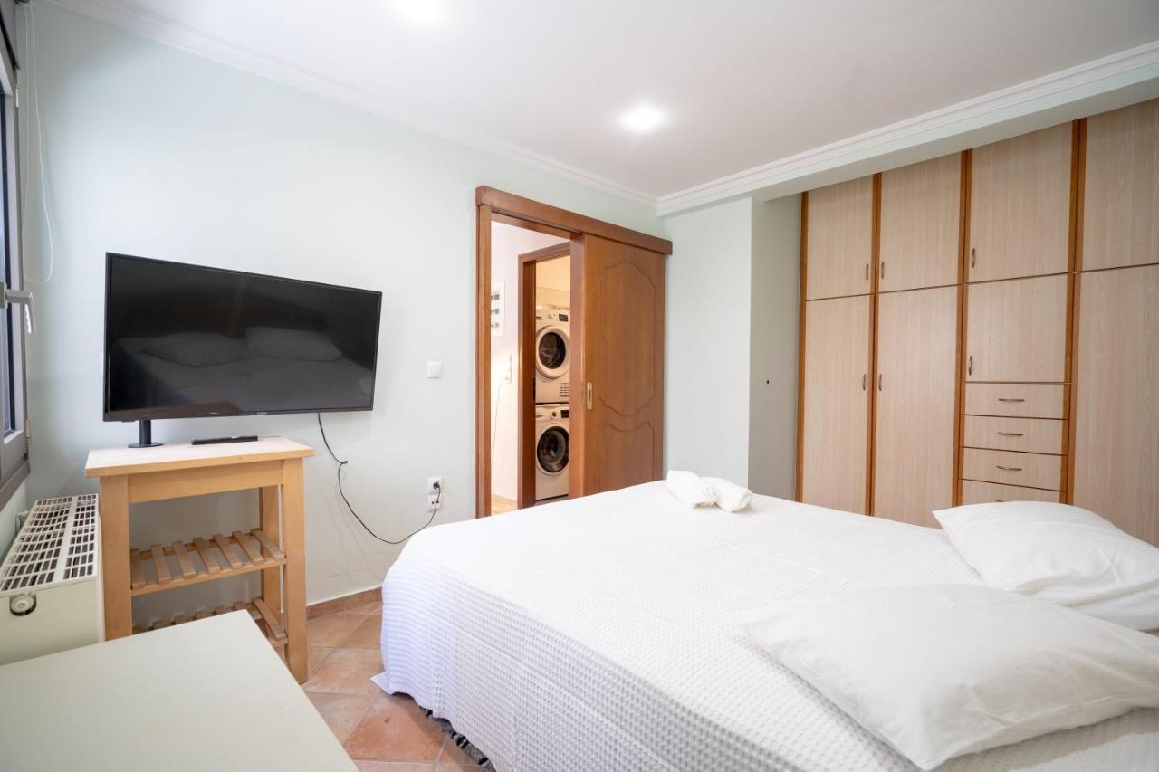 Rafina 1 Bedroom 2 Persons Apartment By Mps Экстерьер фото