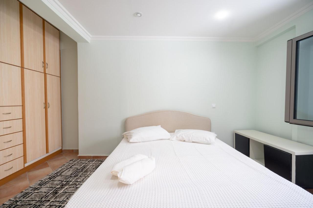 Rafina 1 Bedroom 2 Persons Apartment By Mps Экстерьер фото